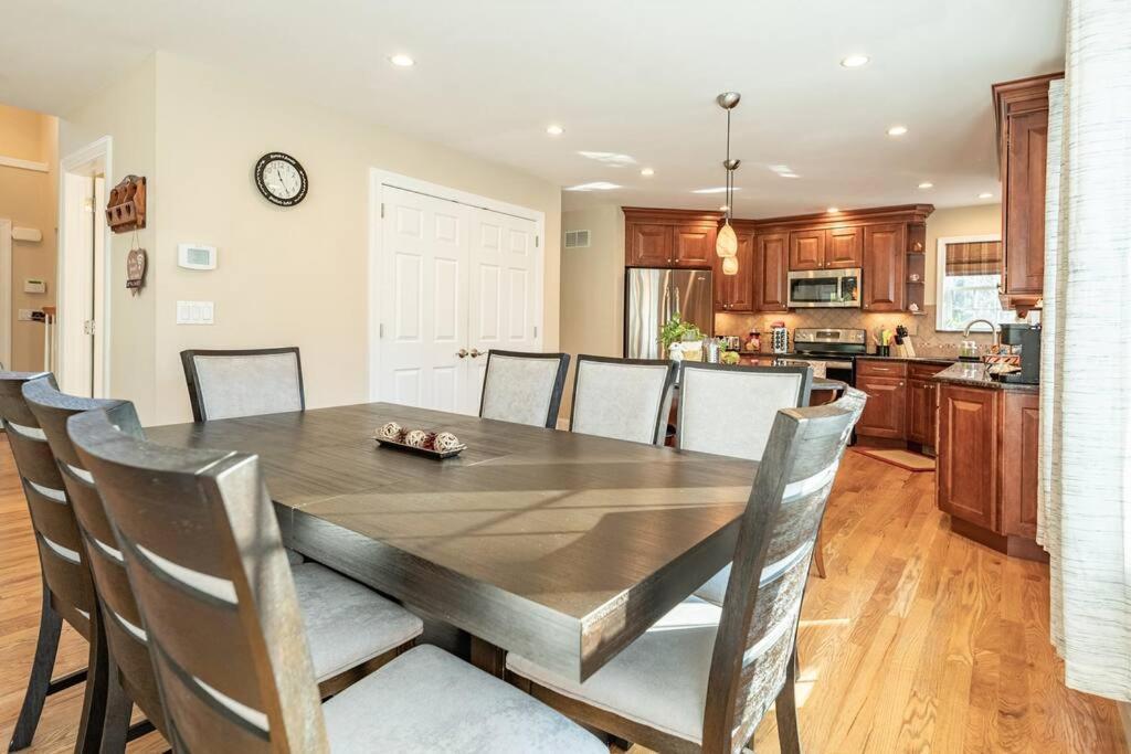 Luxury 4 Bedroom House In Pocono Mountains In Golf Course Near Lake Tobyhanna Exterior foto